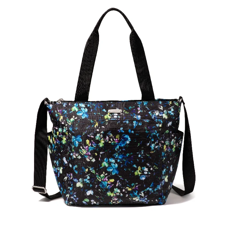 baggallini Get Carried Away Tote