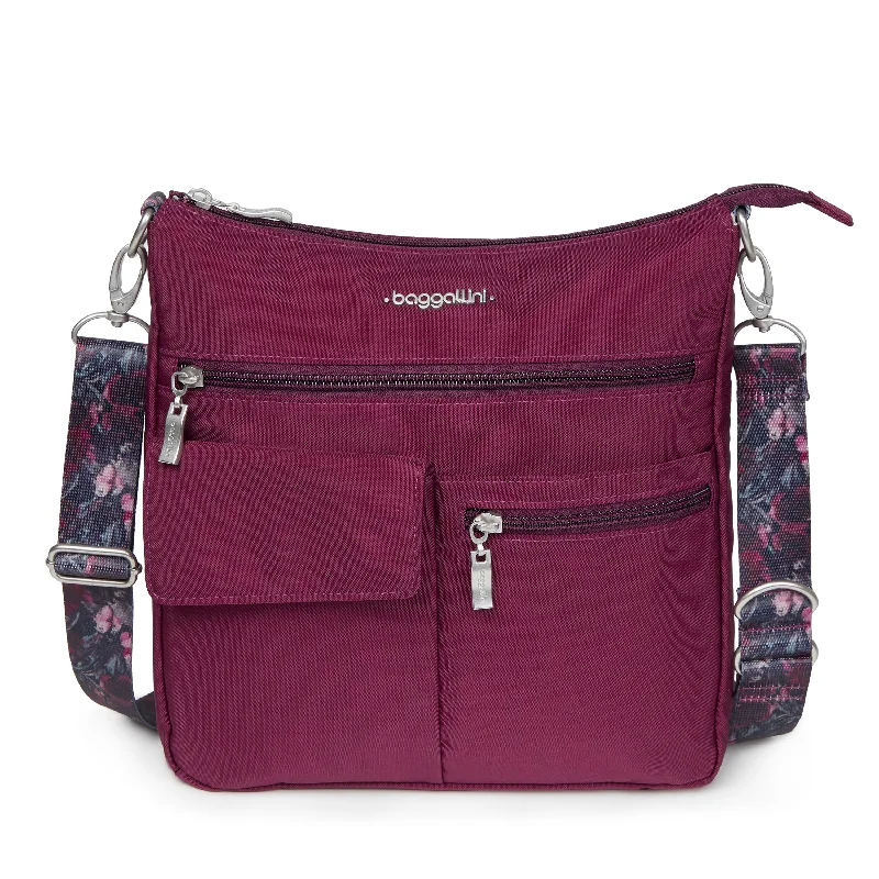 baggallini Town Square Crossbody